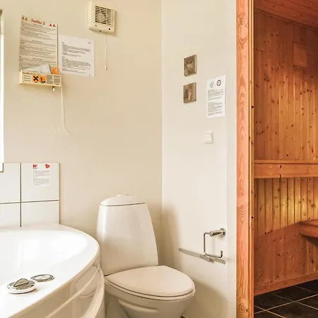 Prázdninový dům 4 Bedroom Cozy In Hvide Sande *